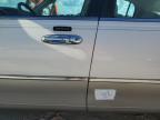 LINCOLN TOWN CAR S photo