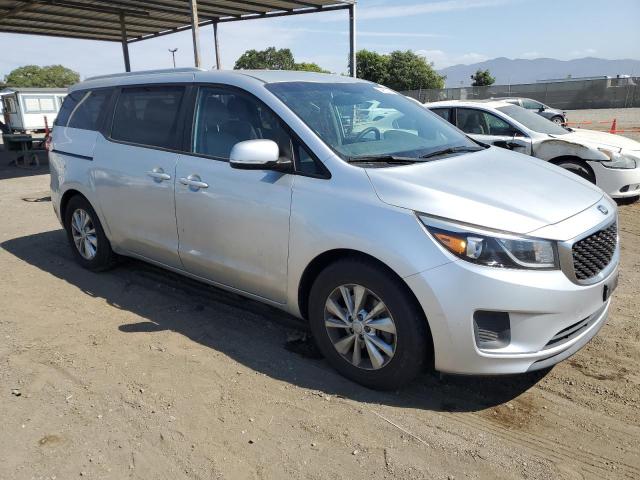 VIN KNDMB5C12G6134254 2016 KIA Sedona, LX no.4