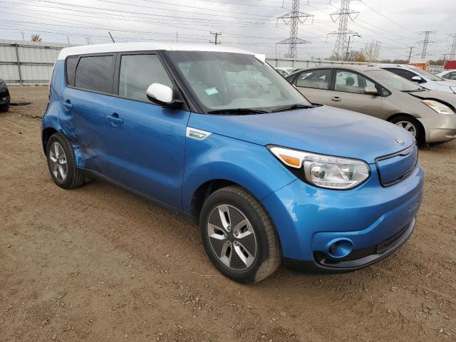 VIN KNDJP3AE2J7032243 2018 KIA SOUL no.4