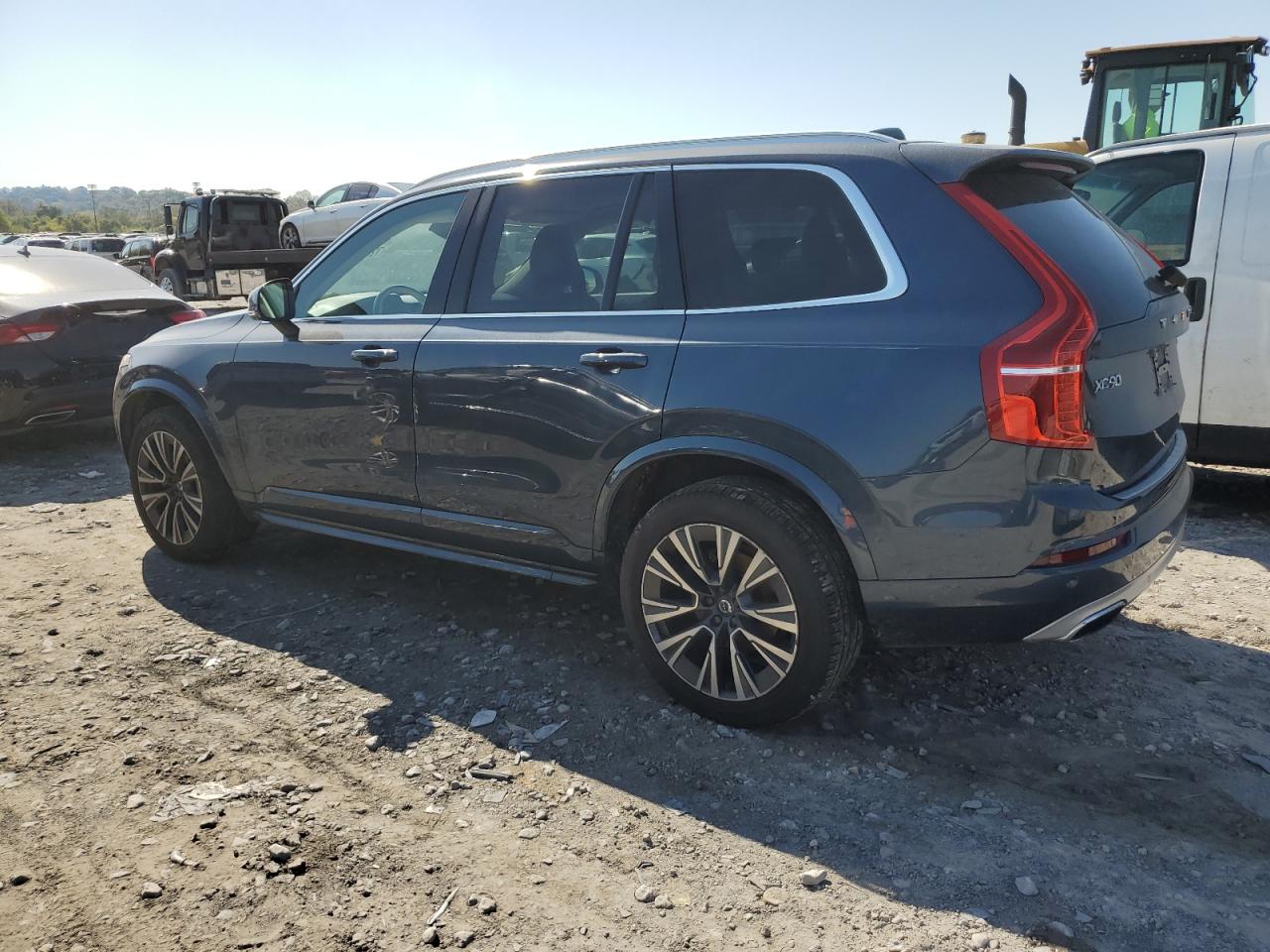 Lot #2995882493 2020 VOLVO XC90 T5 MO