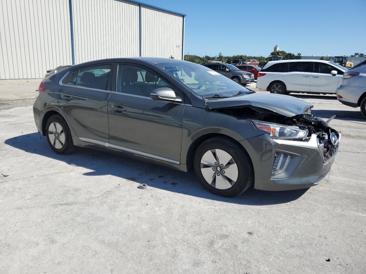 Lot #2989257855 2022 HYUNDAI IONIQ SE