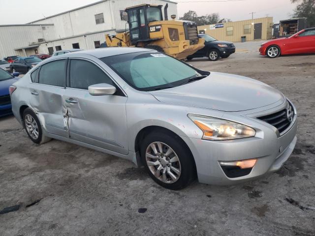 VIN 1N4AL3AP6EC902429 2014 Nissan Altima, 2.5 no.4