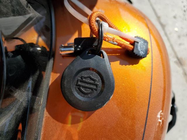 2015 HARLEY-DAVIDSON FLHXS STRE - 1HD1KRM10FB684839