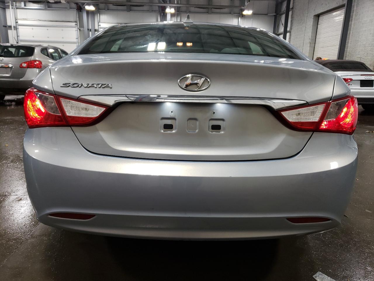 Lot #2926292398 2013 HYUNDAI SONATA GLS