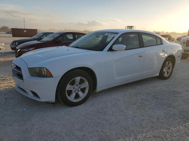 VIN 2C3CDXBGXEH325850 2014 Dodge Charger, SE no.1