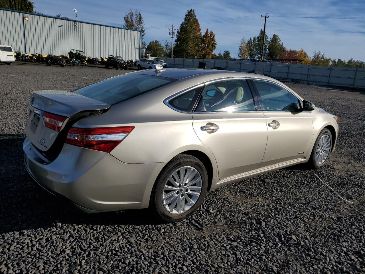 Lot #2976916567 2015 TOYOTA AVALON HYB