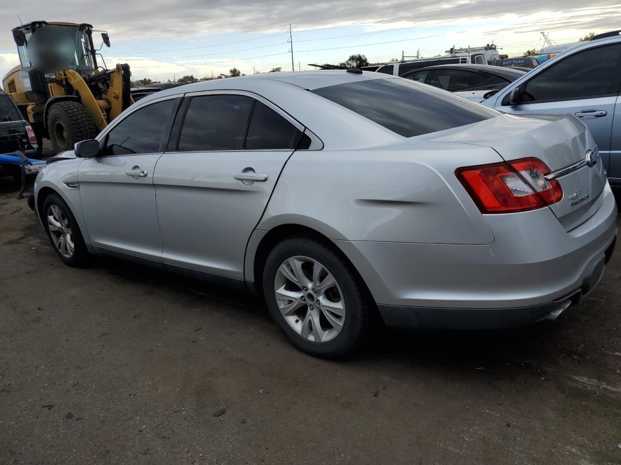 Lot #2928867717 2011 FORD TAURUS SEL