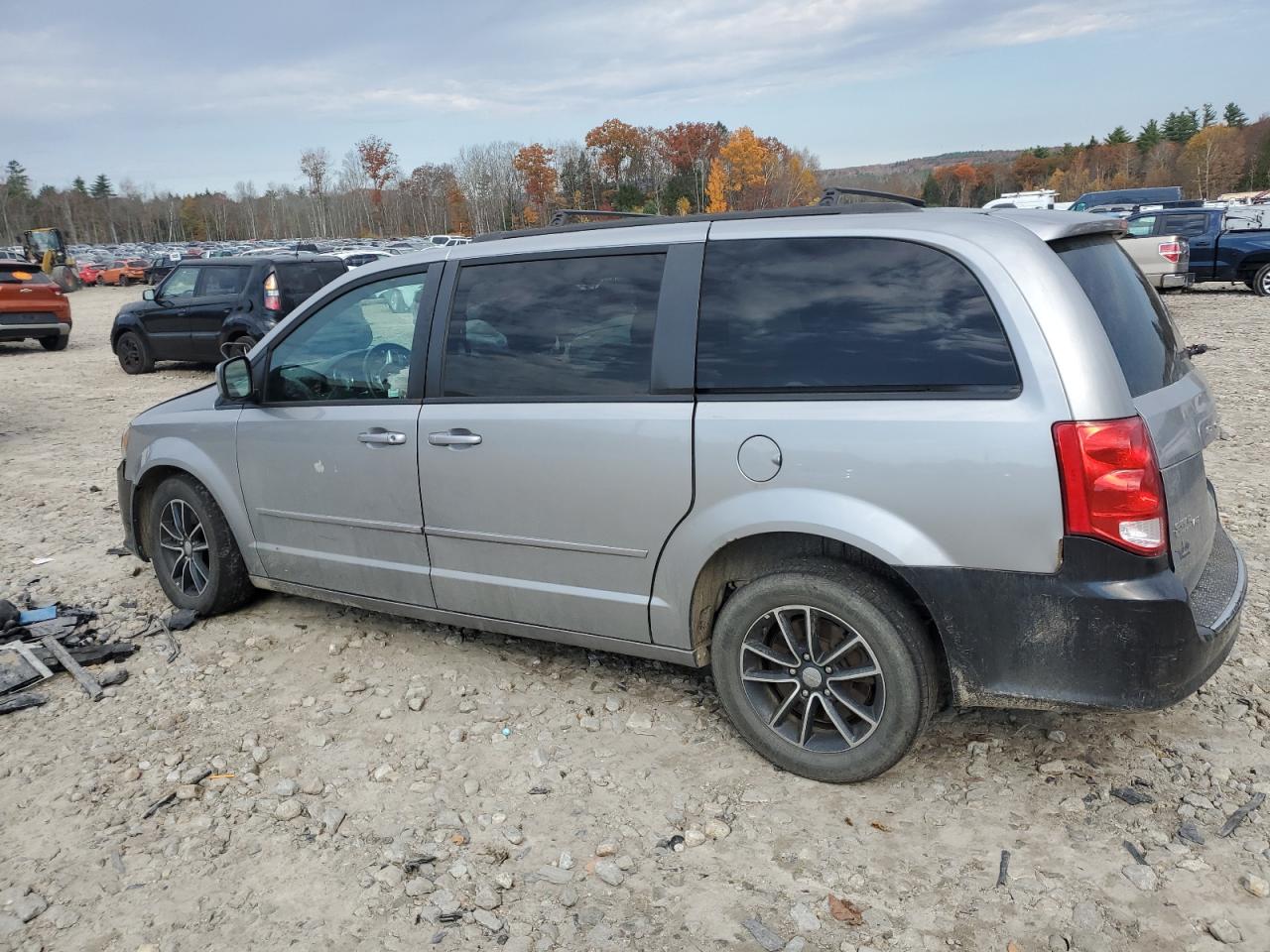 Lot #2952931921 2016 DODGE GRAND CARA