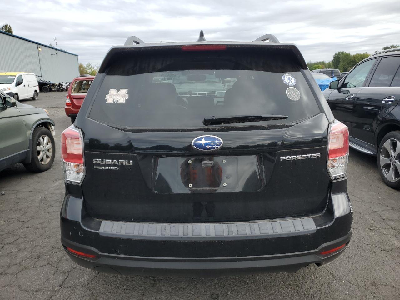 Lot #2977109247 2018 SUBARU FORESTER 2