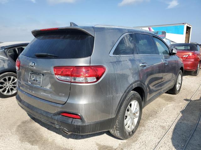 VIN 5XYPG4A34JG339527 2018 KIA Sorento, LX no.3