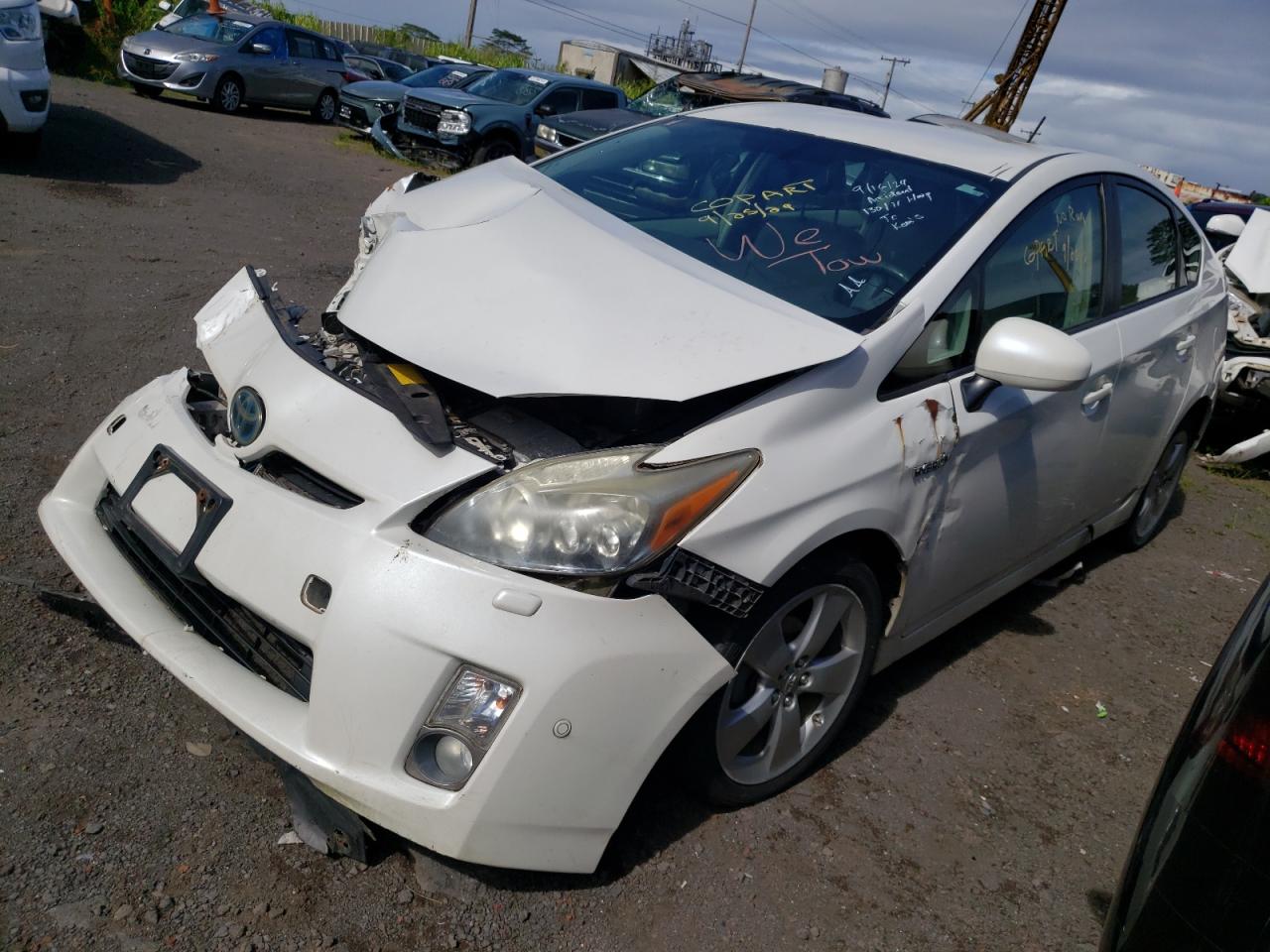 TOYOTA PRIUS