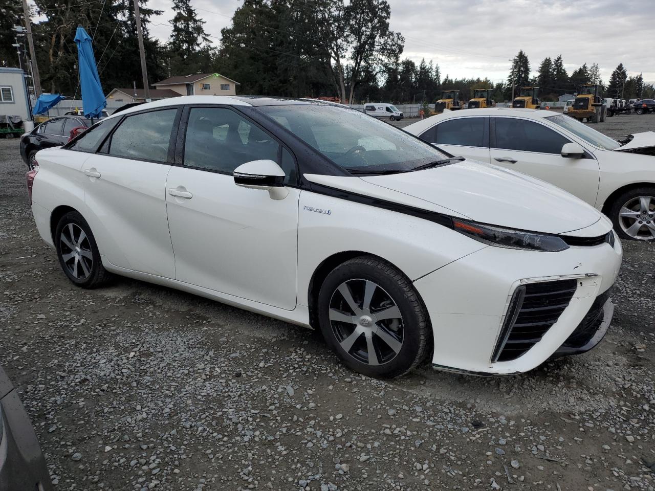 Lot #2943156487 2017 TOYOTA MIRAI