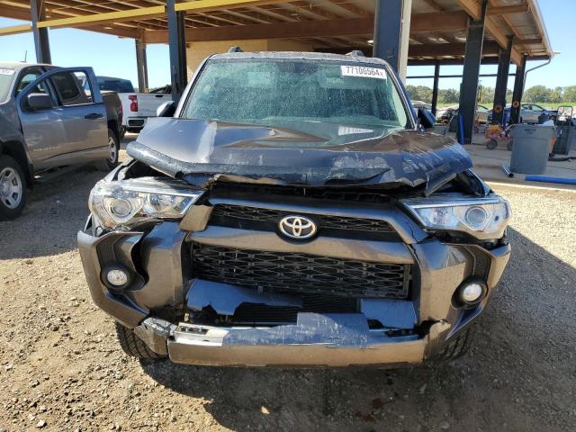 2019 TOYOTA 4RUNNER SR - JTEZU5JR7K5212031