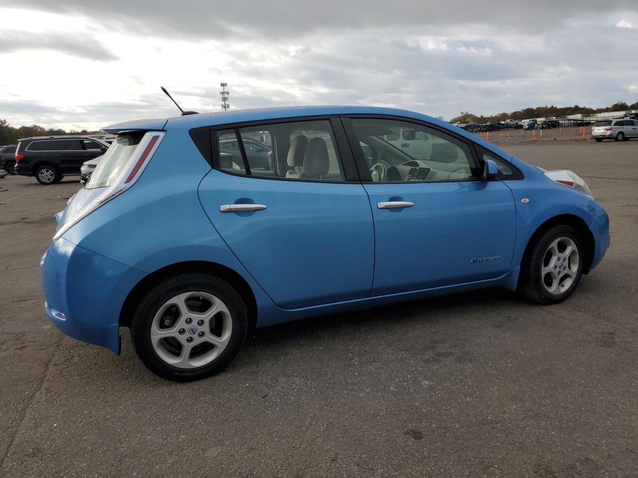 Lot #2944502321 2012 NISSAN LEAF SV