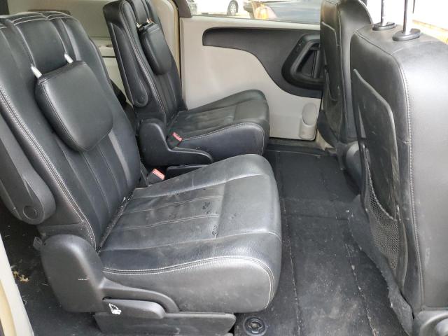 2015 CHRYSLER TOWN & COU - 2C4RC1BG1FR715141
