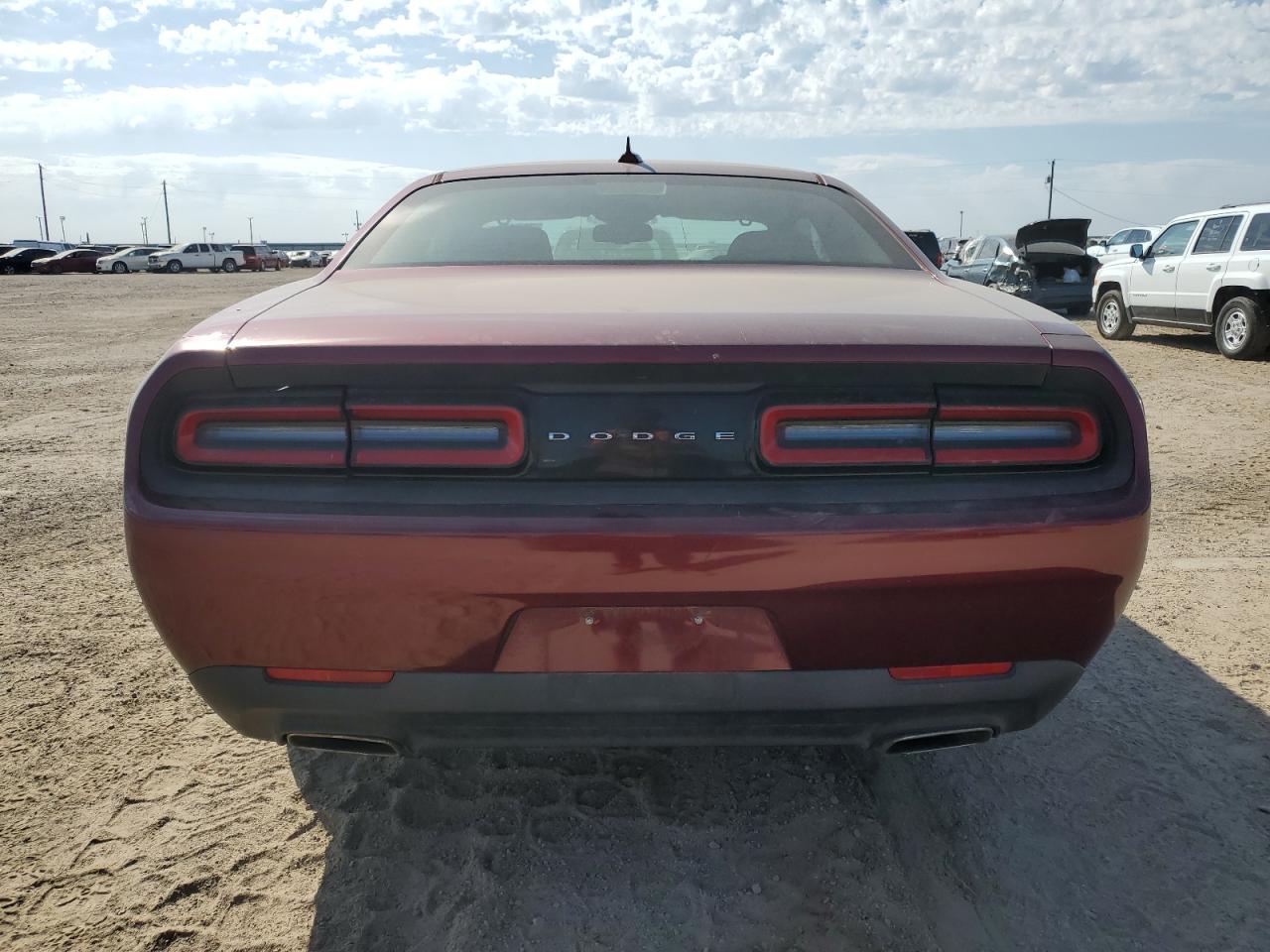 Lot #2955512518 2017 DODGE CHALLENGER