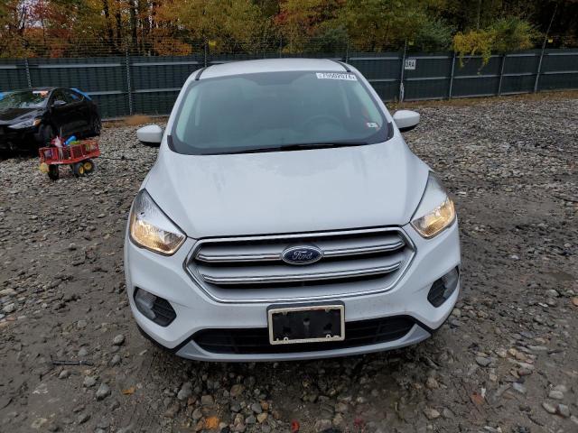 2019 FORD ESCAPE SE - 1FMCU9GD2KUB18136