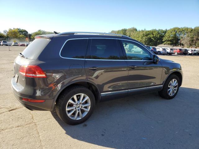 VIN WVGEF9BP1DD008590 2013 Volkswagen Touareg, V6 no.3