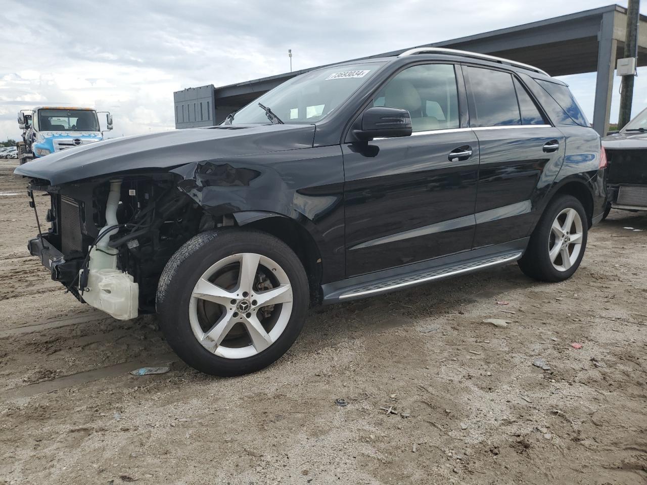 Mercedes-Benz GLE-Class 2018 Base