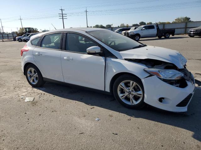 VIN 1FADP3K21DL117321 2013 Ford Focus, SE no.4