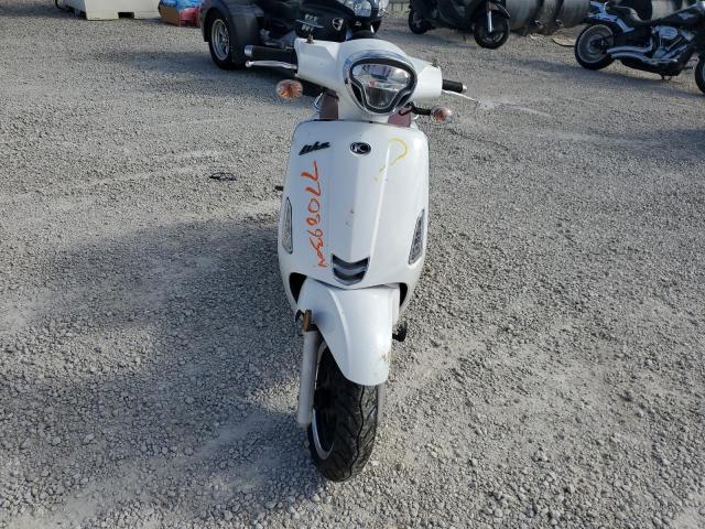 KYMCO USA INC LIKE 150 2018 white  gas LC2DBJ141JC100835 photo #3