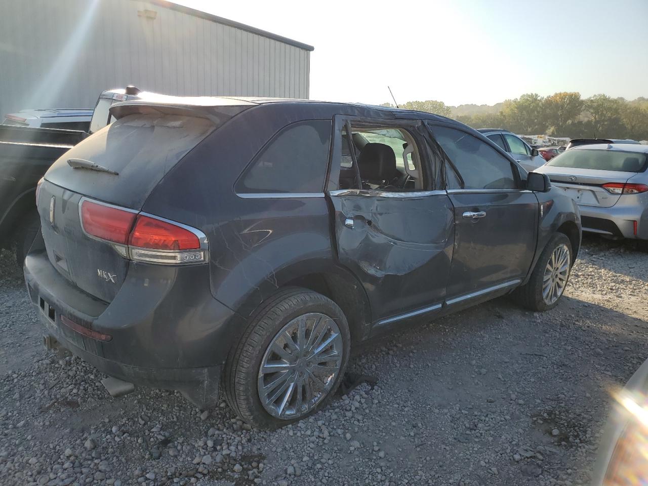 Lot #2991978305 2013 LINCOLN MKX