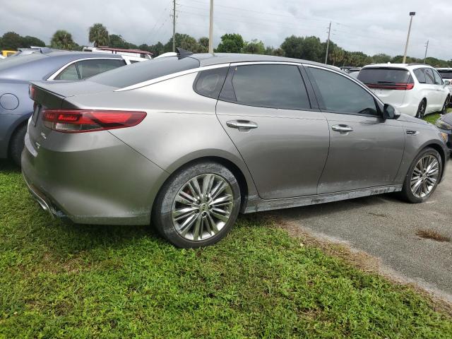 VIN 5XXGV4L2XJG213493 2018 KIA Optima, Sxl no.3