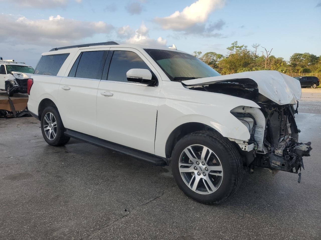 Lot #2947769221 2024 FORD EXPEDITION