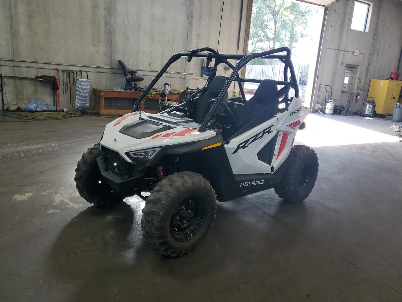 Lot #2926292362 2023 POLARIS RZR 200 EF