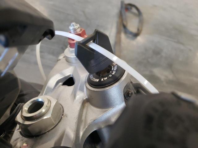 2006 KAWASAKI ZX636 C1 - JKBZXJD126A003826
