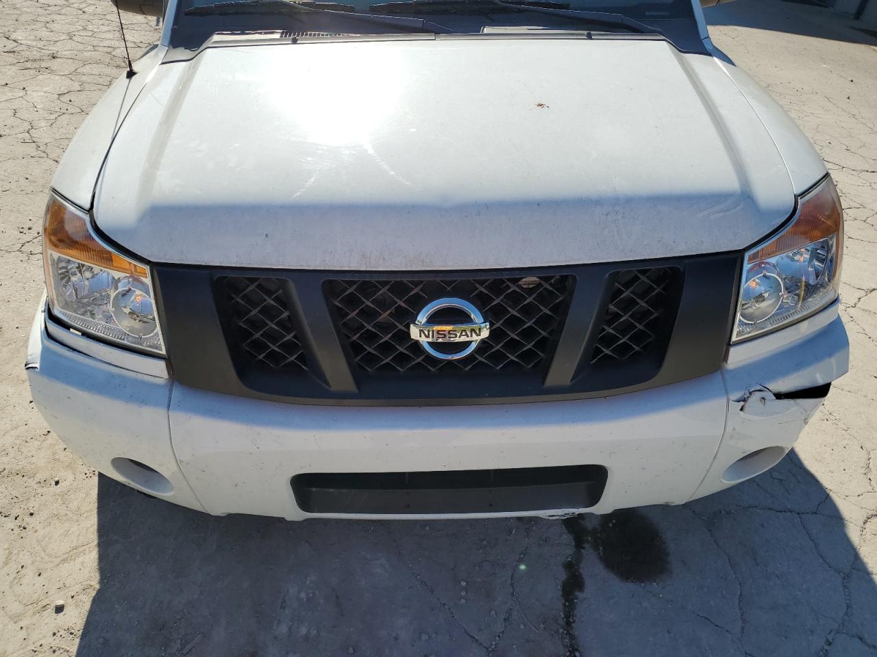 Lot #2952886765 2015 NISSAN TITAN S