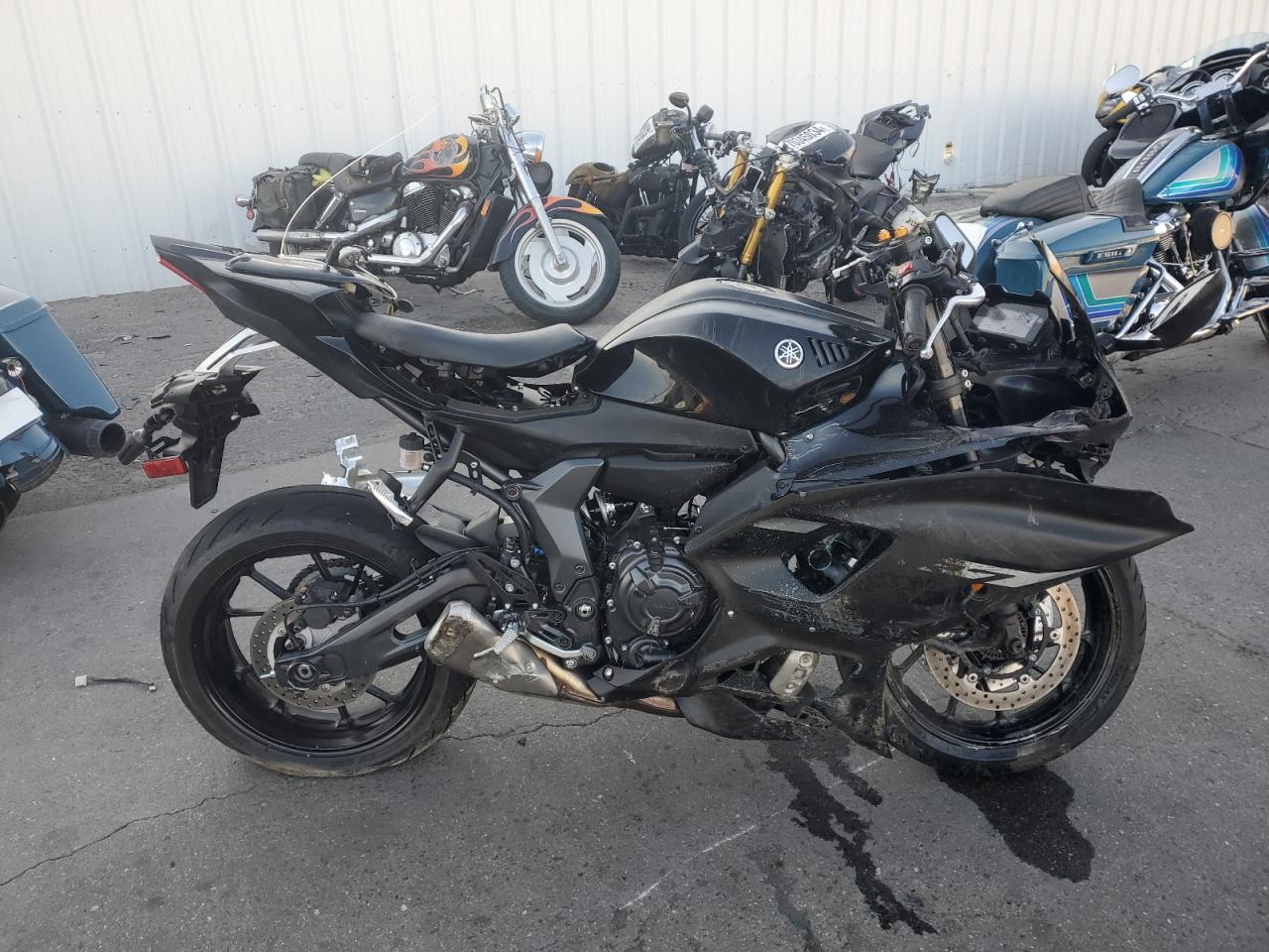 Yamaha YZF690 2024 