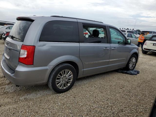 VIN 2C4RC1CG9FR697051 2015 Chrysler Town and Countr... no.3