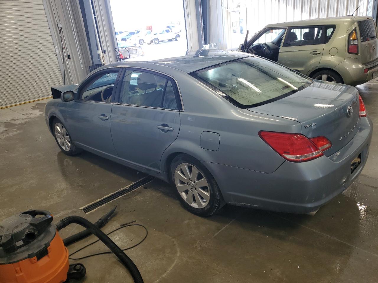 Lot #2919277571 2007 TOYOTA AVALON XL