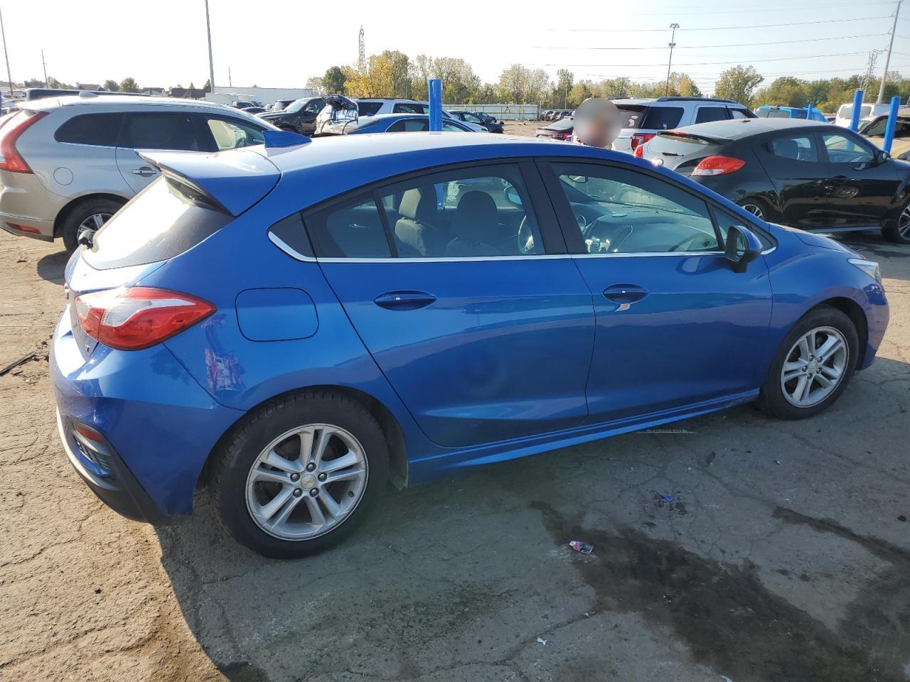 Lot #2959910295 2017 CHEVROLET CRUZE LT