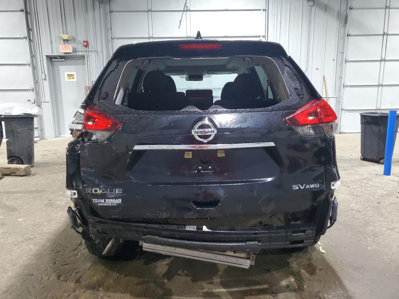 Lot #2955356476 2017 NISSAN ROGUE SV