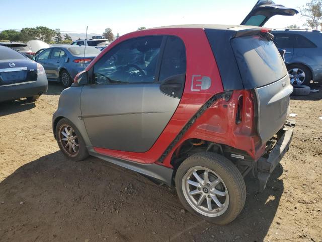 VIN WMEEJ9AA6EK792201 2014 Smart Fortwo no.2