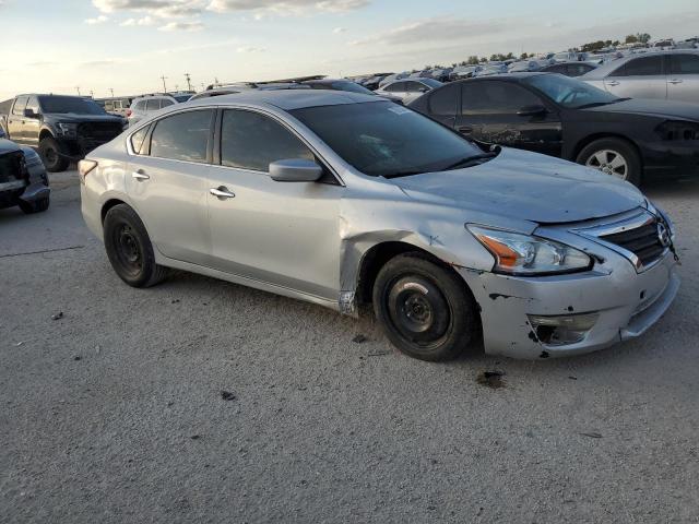 VIN 1N4AL3AP1FC173337 2015 Nissan Altima, 2.5 no.4