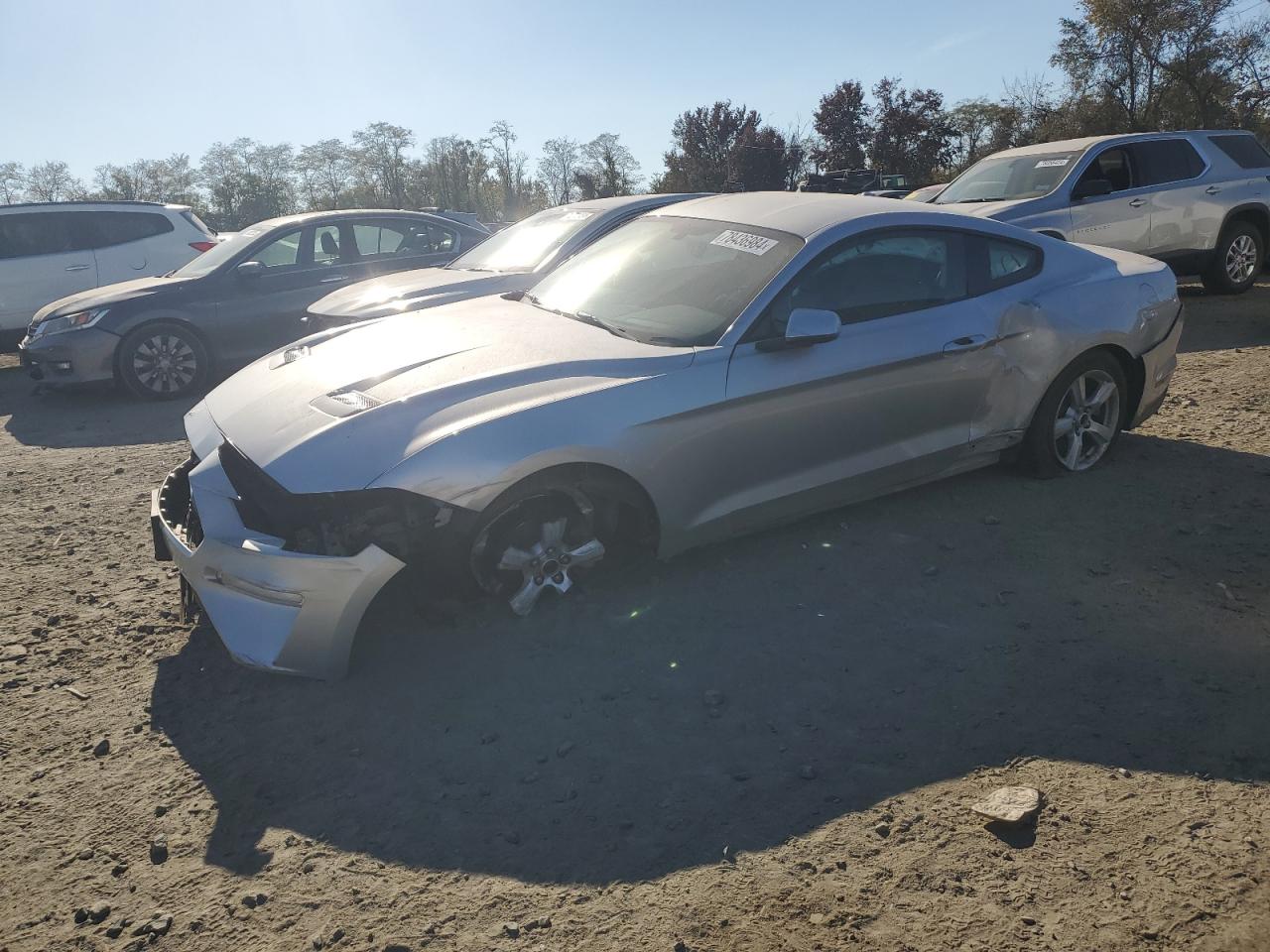  Salvage Ford Mustang