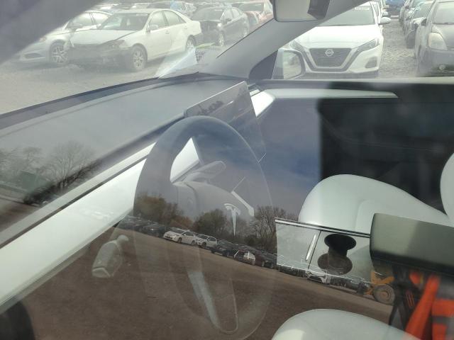 2024 TESLA MODEL Y - 7SAYGAEE0RF168523