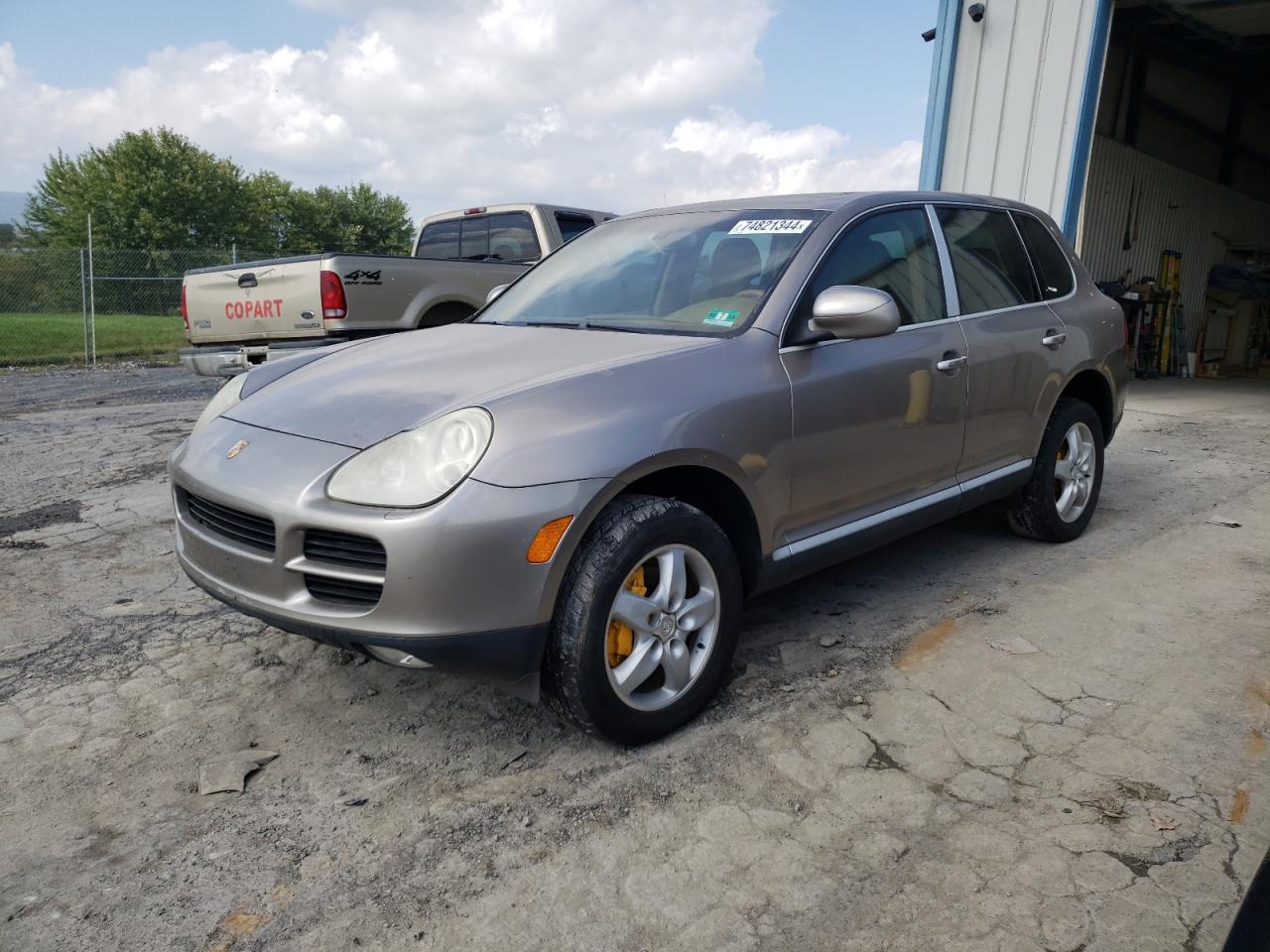 Porsche Cayenne 2004 Wagon Body Type