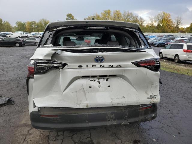 2022 TOYOTA SIENNA XLE - 5TDJRKEC6NS125999