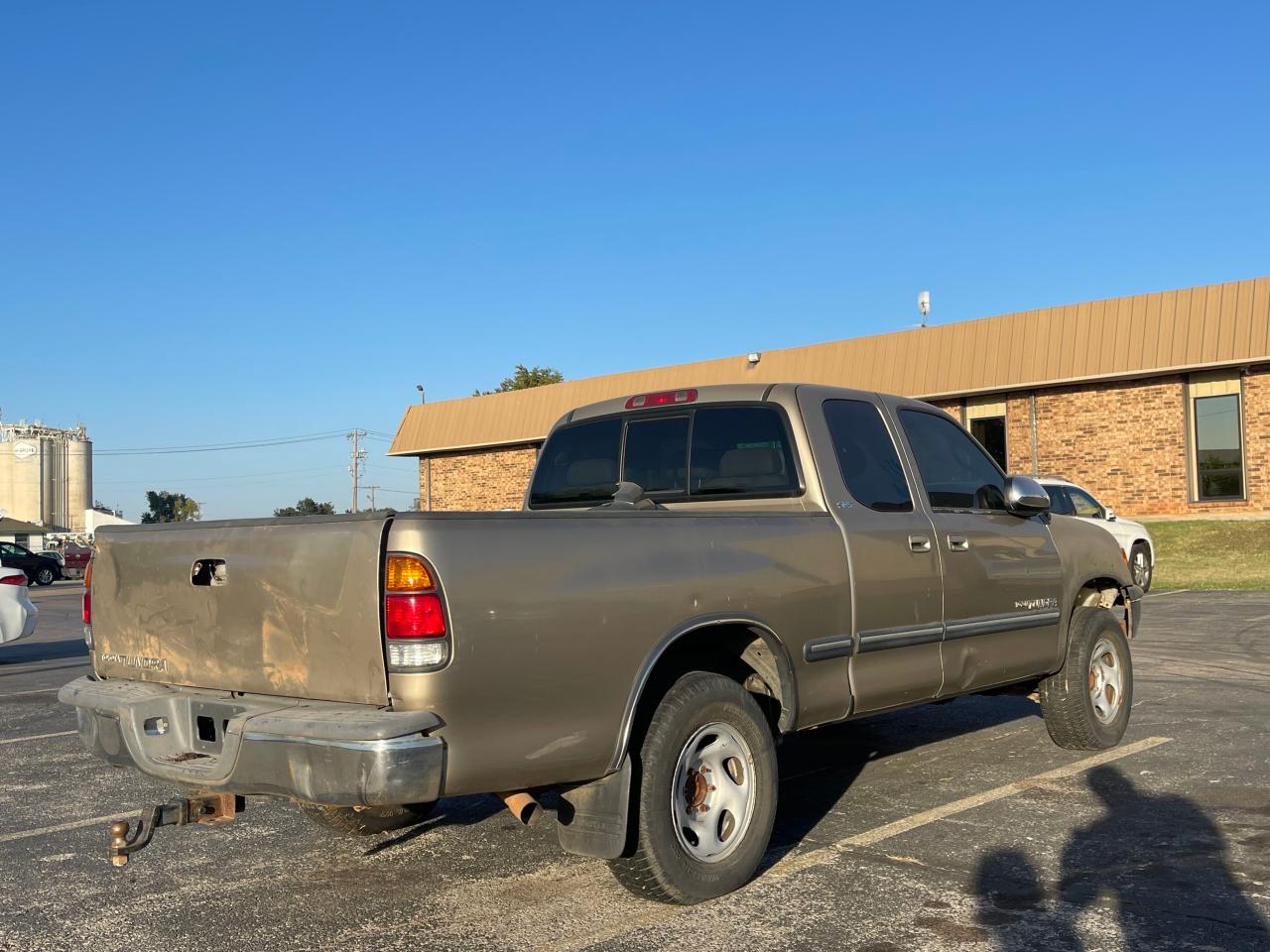 Lot #2935462088 2002 TOYOTA TUNDRA ACC