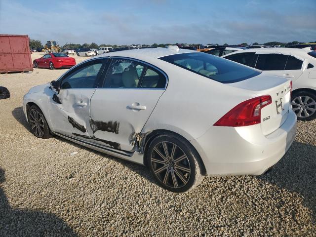 VIN YV140MFM3F1352330 2015 Volvo S60, Platinum no.2