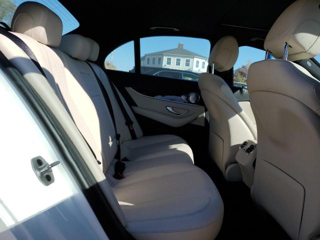 2019 MERCEDES-BENZ E 300 4MAT - WDDZF4KB6KA673048