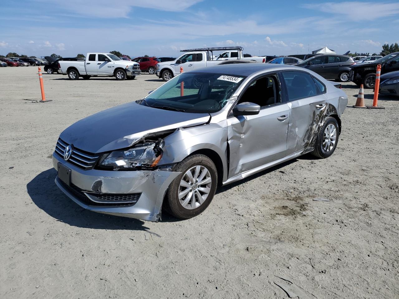 Volkswagen Passat 2014 S