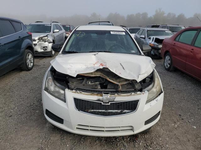 VIN 1G1PA5SG1E7118570 2014 Chevrolet Cruze, LS no.5