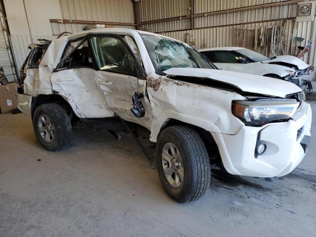 2018 TOYOTA 4RUNNER SR - JTEBU5JR8J5559318