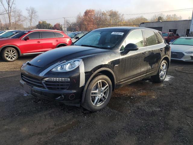 VIN WP1AF2A29ELA48745 2014 Porsche Cayenne no.1