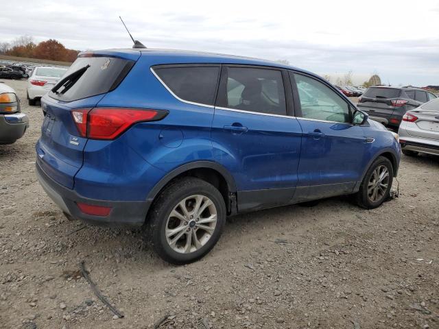 VIN 1FMCU0GDXKUA78545 2019 FORD ESCAPE no.3